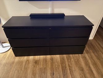 6-Drawer Dresser