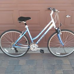 21 Speed Giant Cypress Hybrid Aluxx. (See Description)