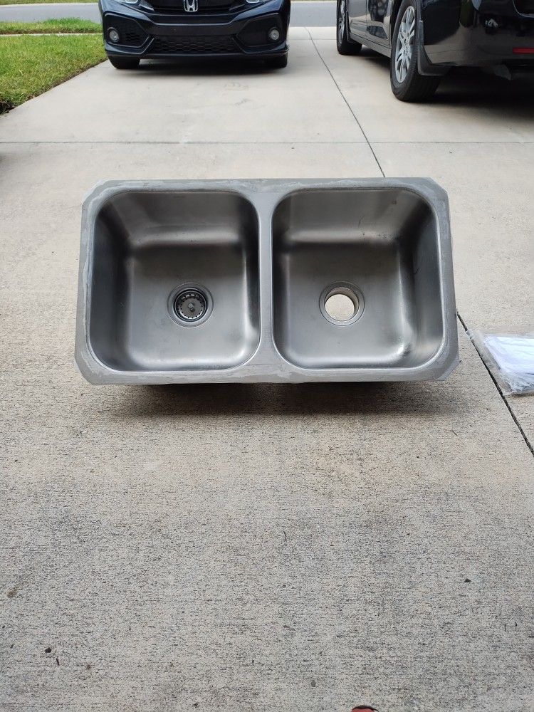 Sterling Double Basin Kitchen Sink