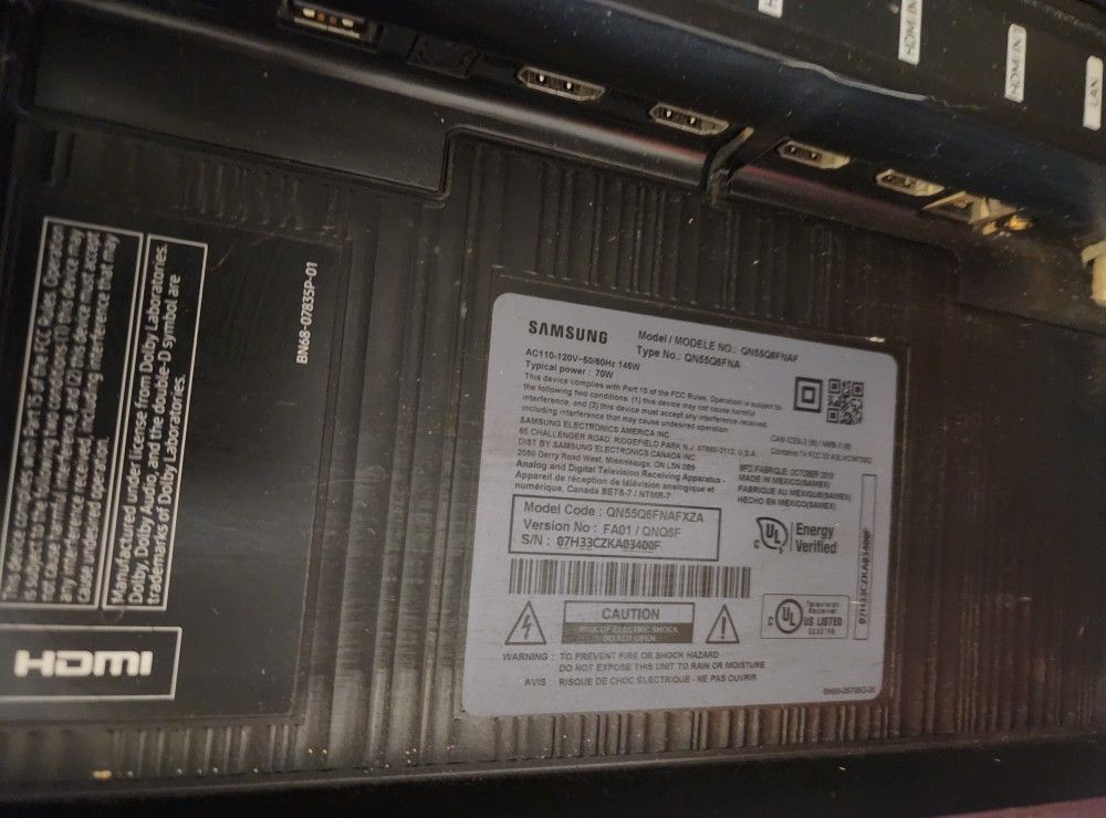 Samsung 55 In (QN55Q6FNAF) (Won't Power On)