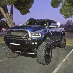 2010 Dodge Ram 2500 Cummins Megacab Laramie 4x4