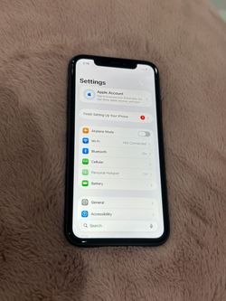 iPhone 11 / Fully Unlocked