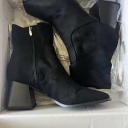 Marc Fisher Women’s Suede Booties