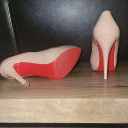Rolando Pumps Sz 9
