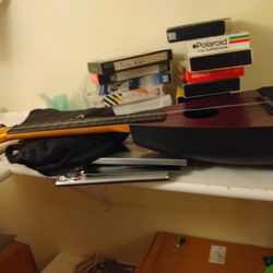 Fluke Small Guitar
