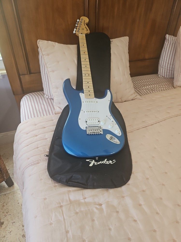 Electric Guitar Beand New Never Used