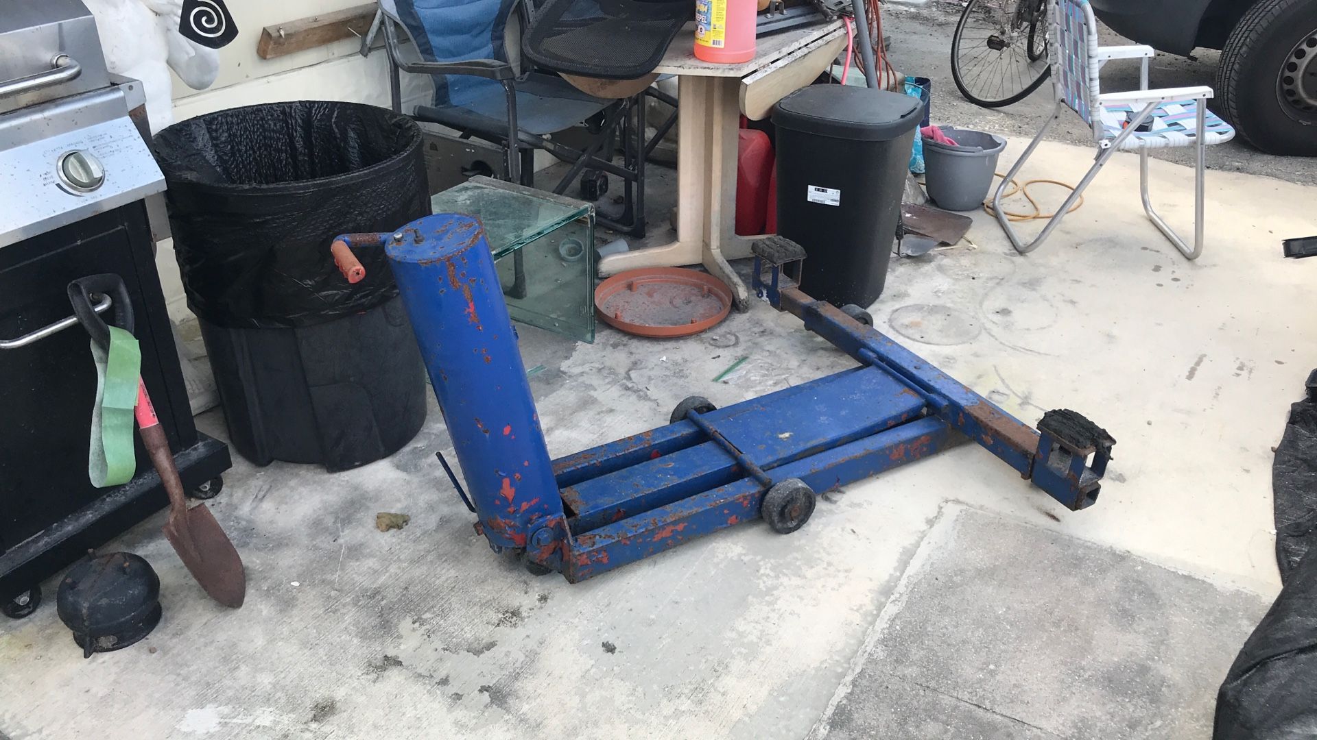 2 1/2 Ton Air Operated End Lift