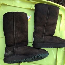 Nice Ugg Boots Size 3 Only $35 Firm