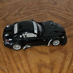BMW Z4 GT3  MOTORSPORT CAR 1:24 SCALE