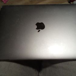 MAC BOOK PRO