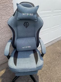 Gaming chair