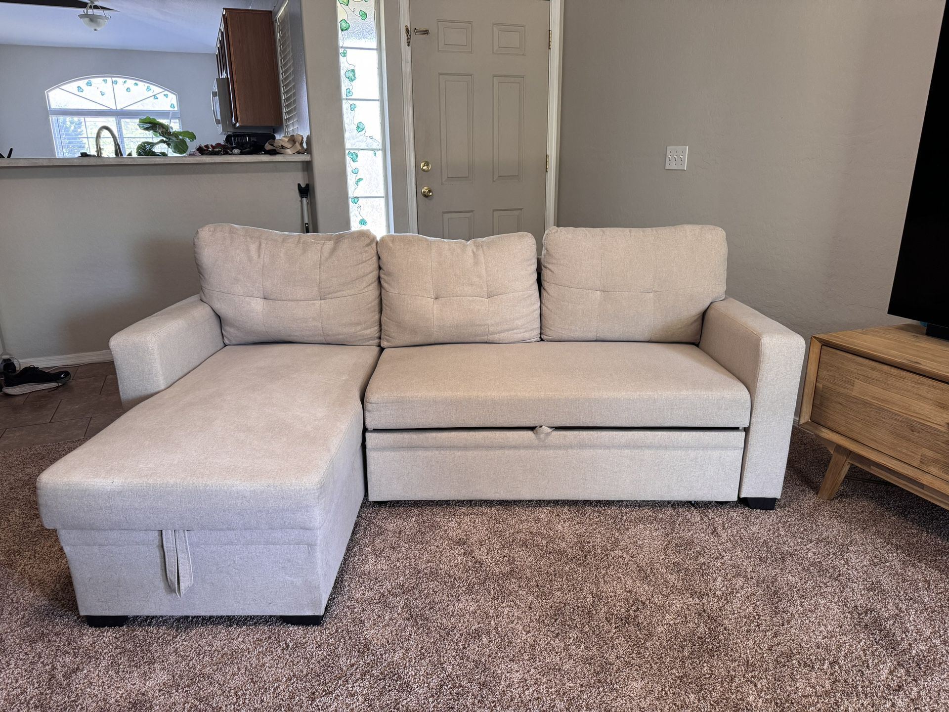 Small Sectional With Pull Out Sleeper & Storage 