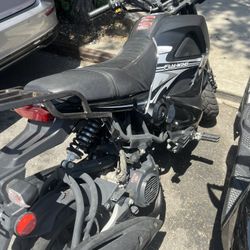 150cc Automatic Gas Motorcycle Moped Scooter Bike 