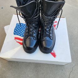 Leather Boots 