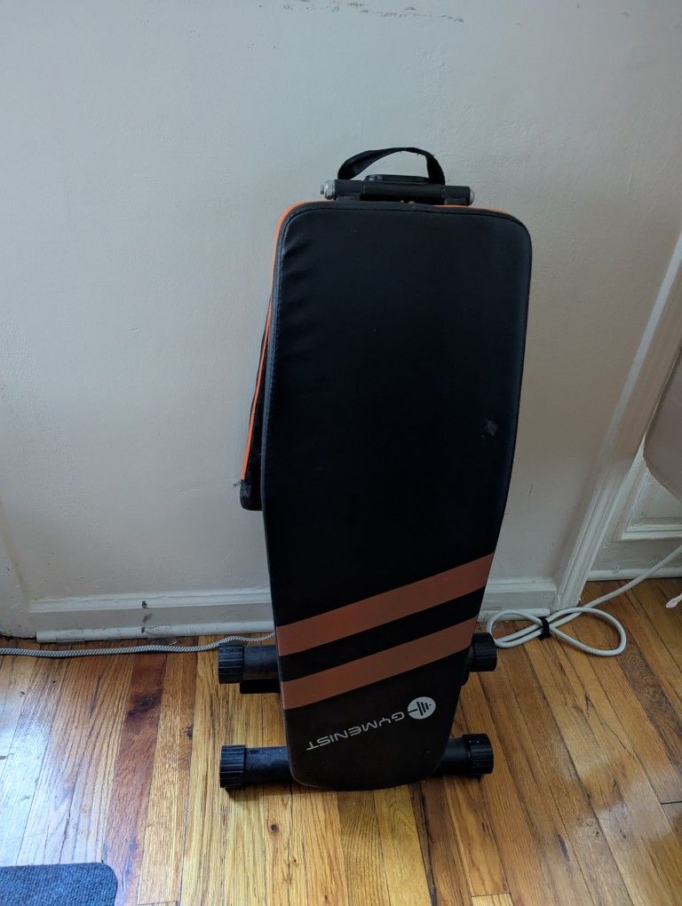 Workout / Weight Bench
