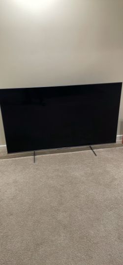65’ inch Hisense Smart TV – Backlight Issue – For Parts/Repair