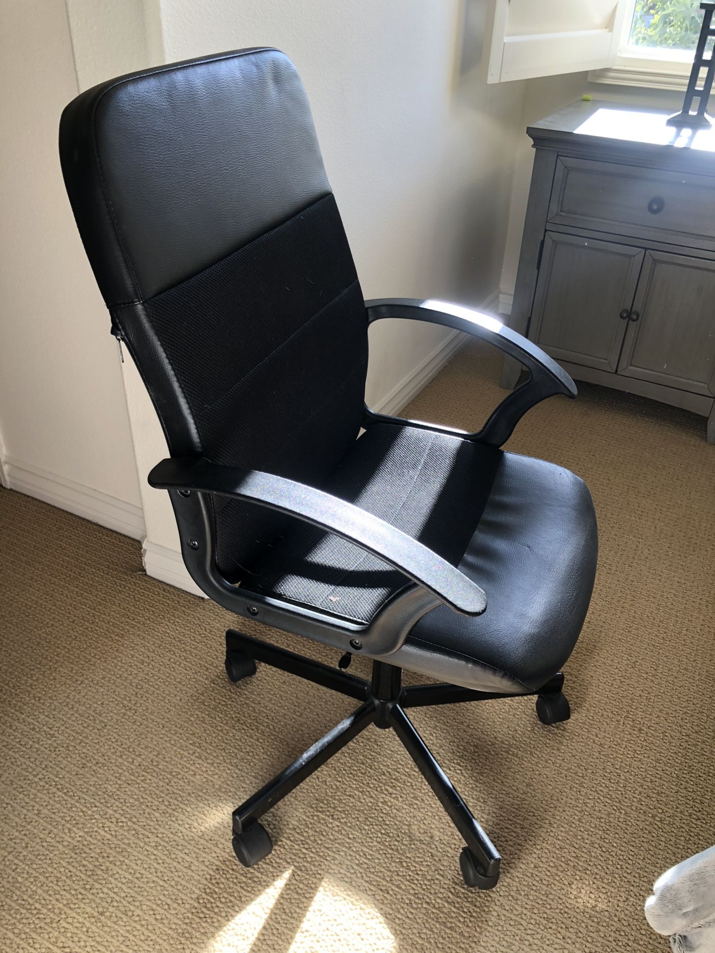Black Computer Swivel Adjustable Height Office Chair
