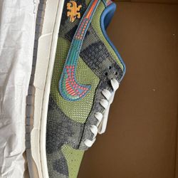 Nike Siempre Familia Dunks 