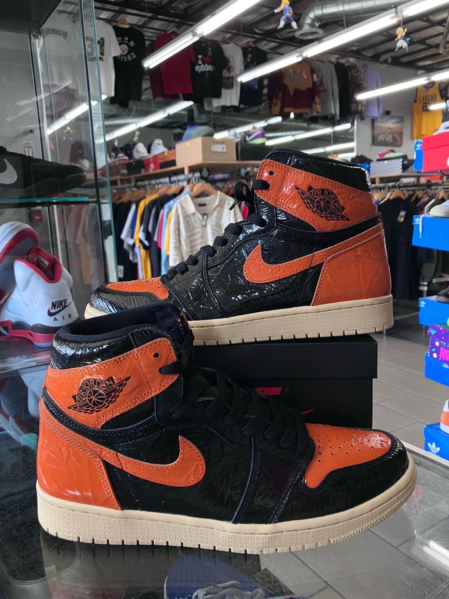 Air Jordan 1 Retro High Shattered Backboard 3.0