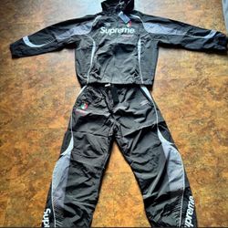 Supreme windbreaker