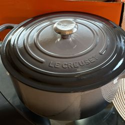 Le Creuset 9 Qt