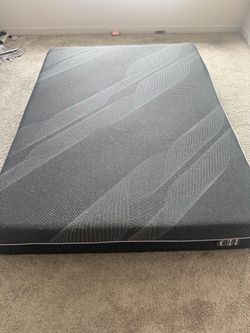 Memory Foam Mattress Queen Suze