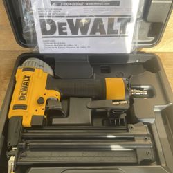 DeWalt Pneumatic 18-Gauge Precision Point Brad Nailer w/ Blow mold Case (DWFP12233)