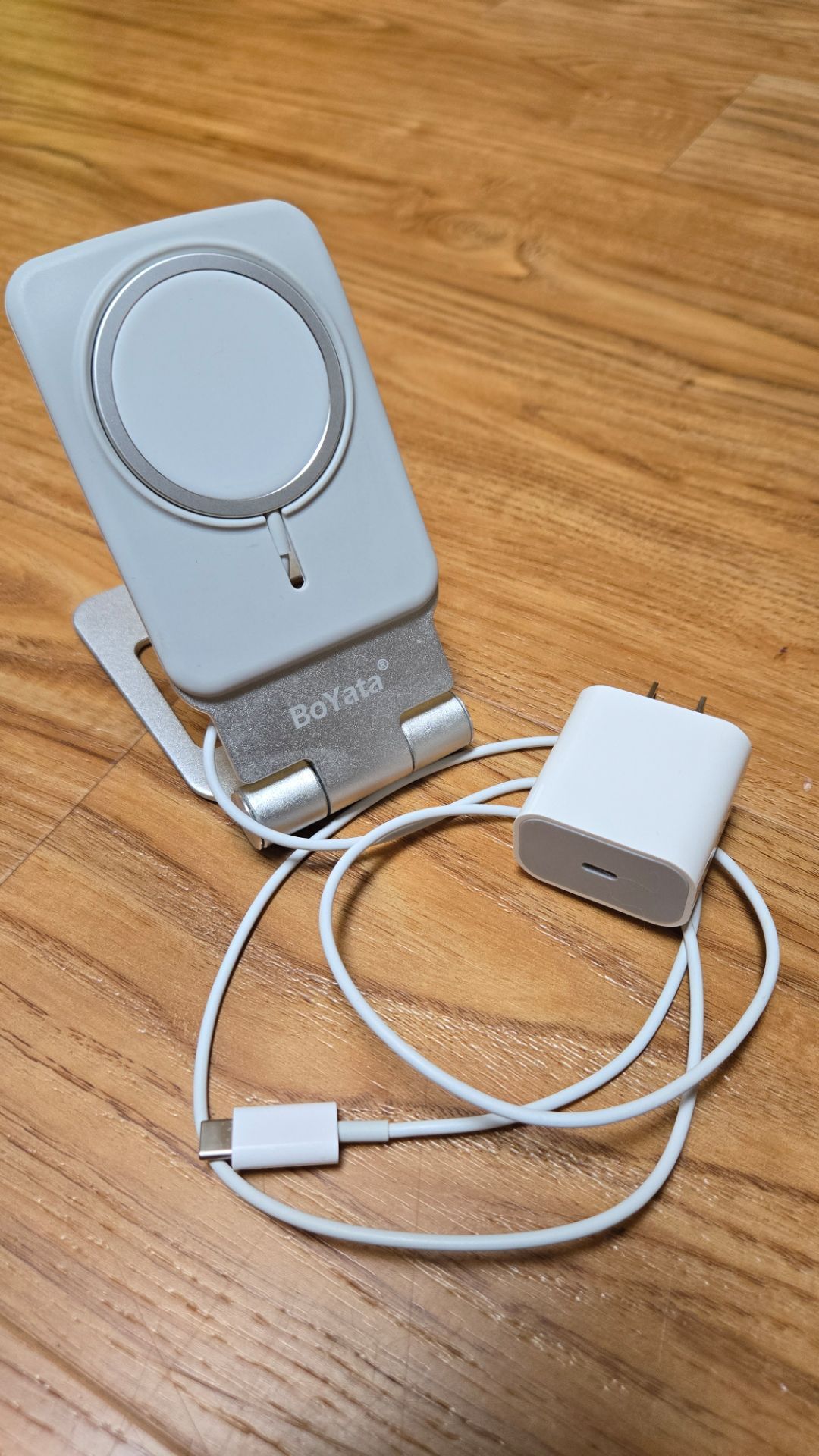 Magsafe Charger with Metal Stand