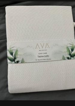 White Tablecloth