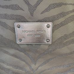 Michael kors purse 10