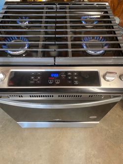 Whirlpool gas stove delivered