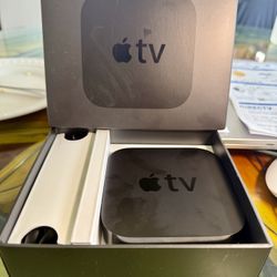Apple TV. Like new. Used once. In the original packaging. 