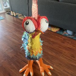 Hei Hei Piñata 