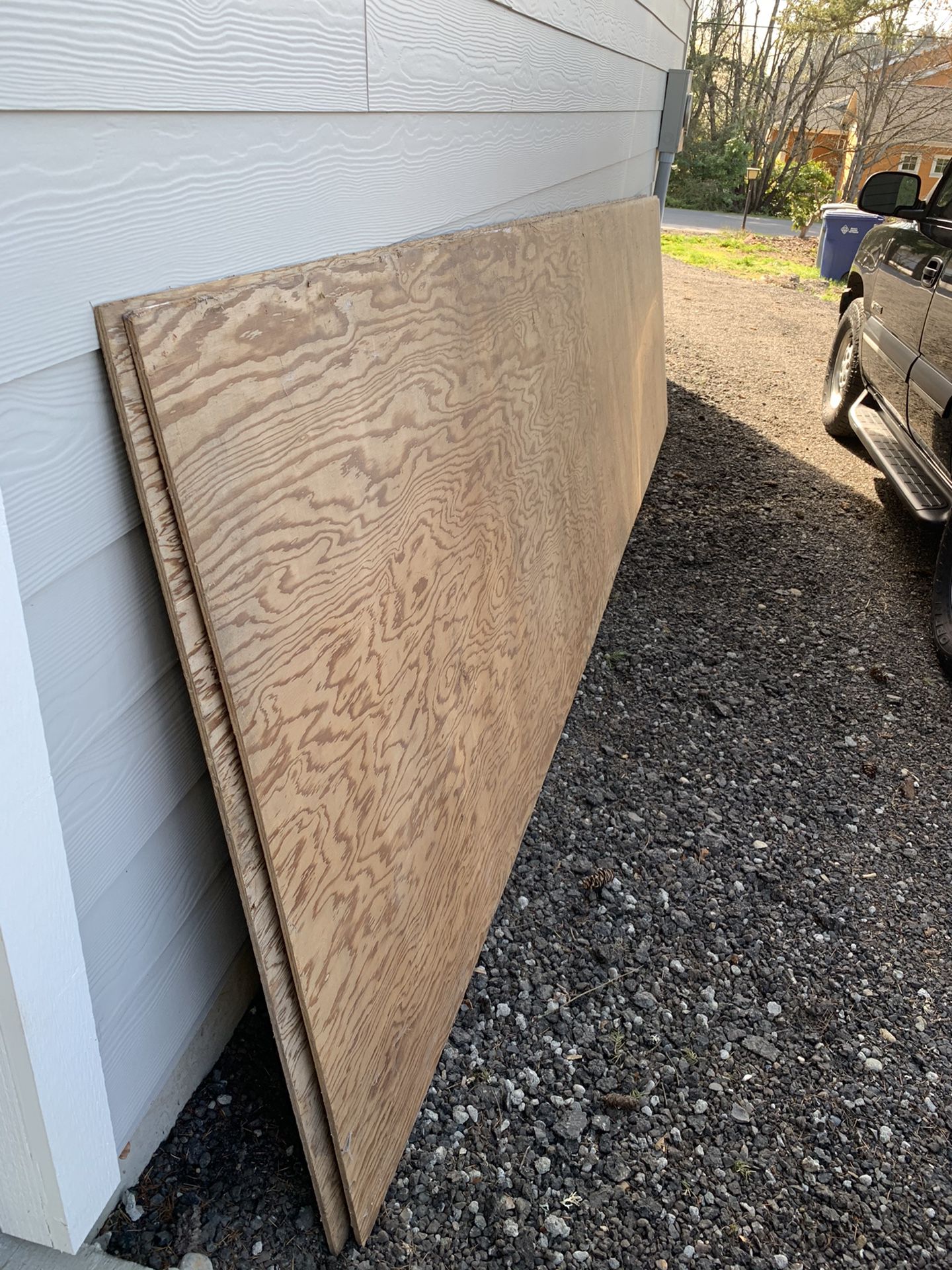 3/8” marine plywood 4 X 16’ 200.00