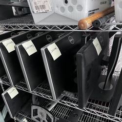 30 Working Monitors Most DELL 22 Inch TAKE ALL $200