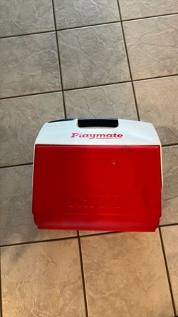 Used Igloo Playmate Cooler