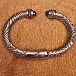Pretty Bracelet 