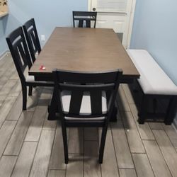 Brand New! 6pc Dining Room Set😍/ Take it home with only$39Down/ Hablamos Español Y Ofrecemos Financiamiento 🙋🏻‍♂️ 
