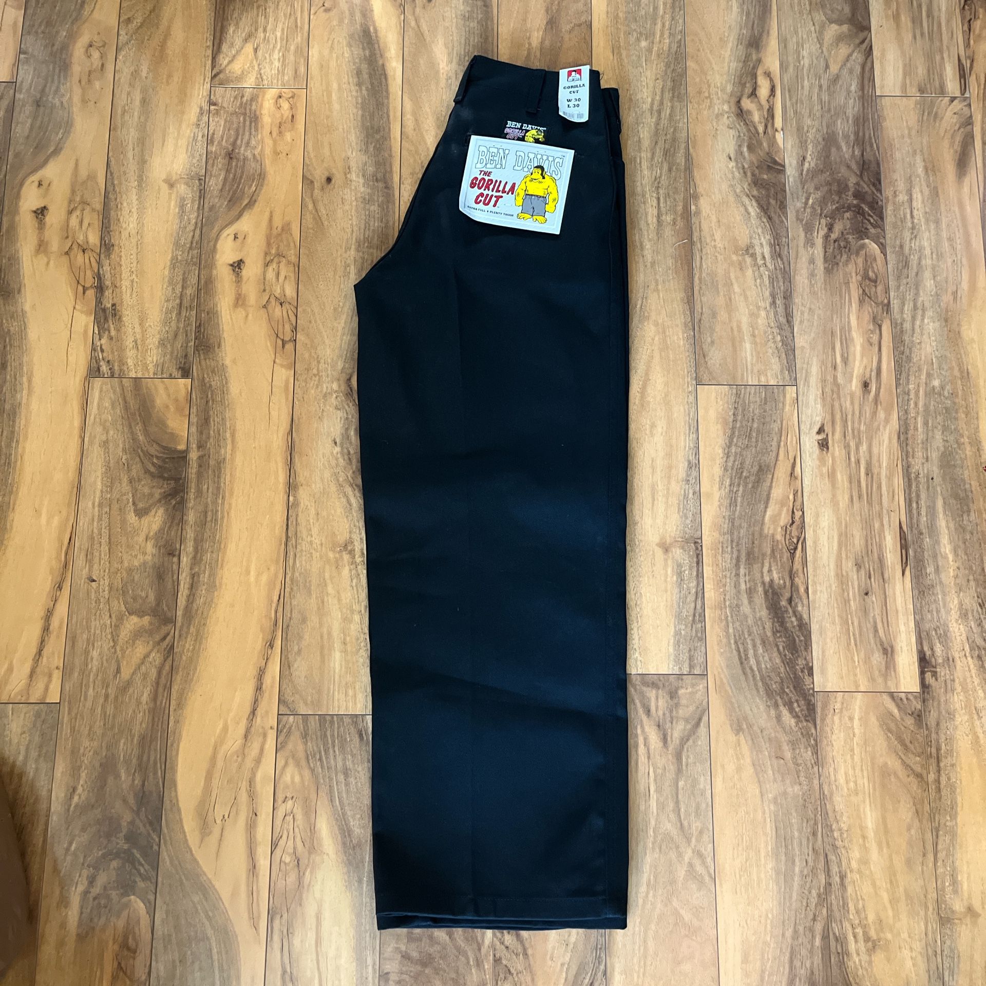 Ben Davis Gorilla Cut 30x30