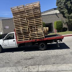 4WAY PALLETS