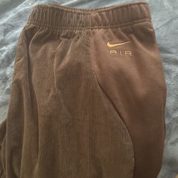 Nike Corduroy Pants Brown gold XL