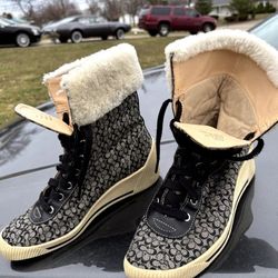 Coach Boots Size 9M