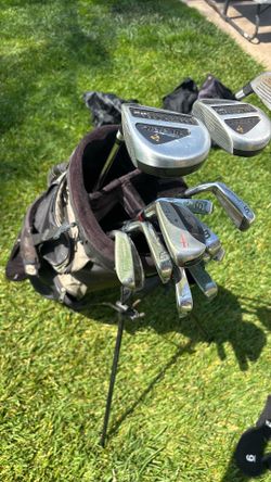 Golf club set with bag