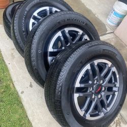 2024 Toyota Tacoma TRD Wheels & Tires