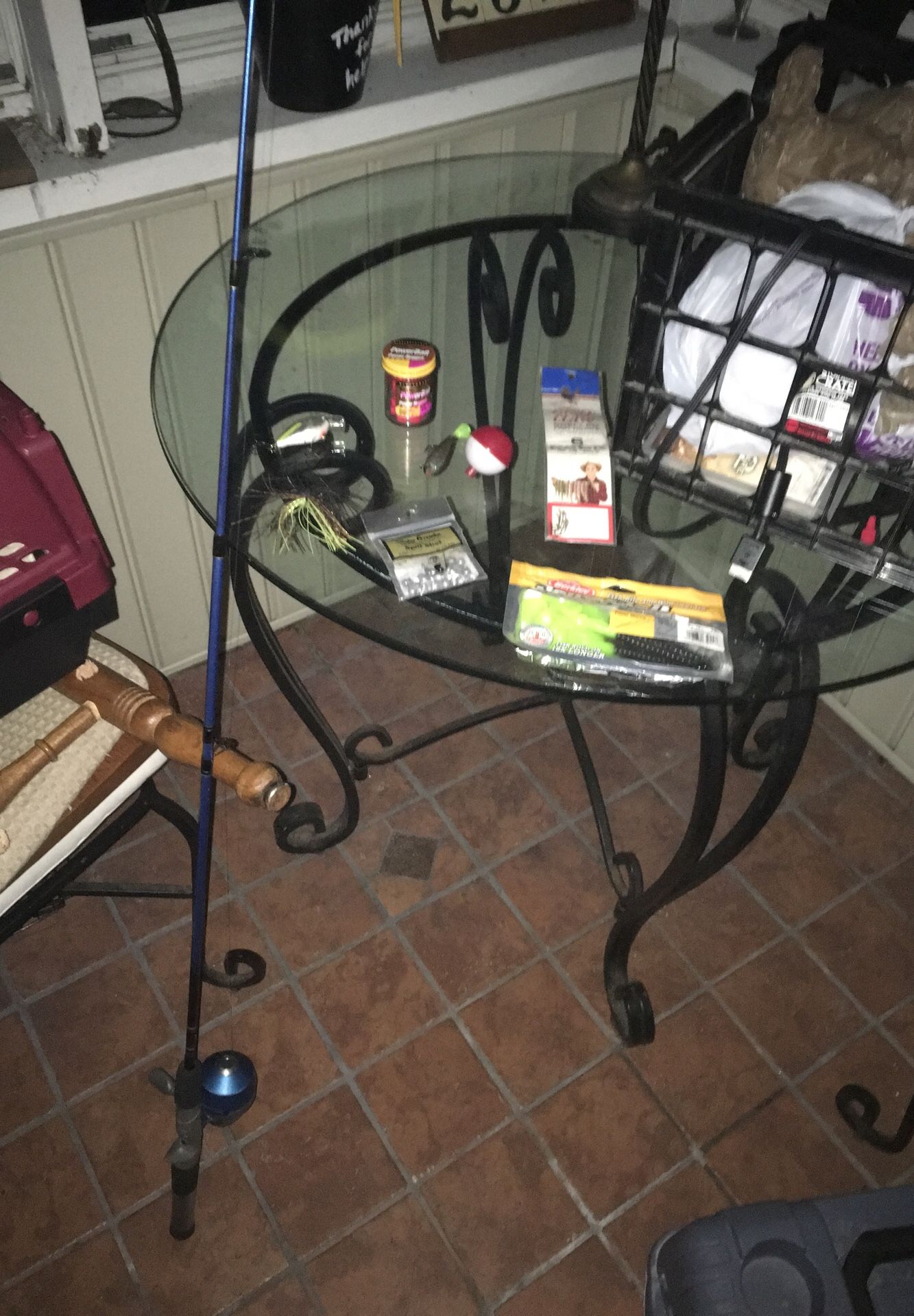 Fishing pole with starting tackle