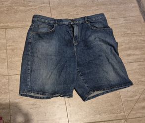Lauren's Denim Shorts (14w)