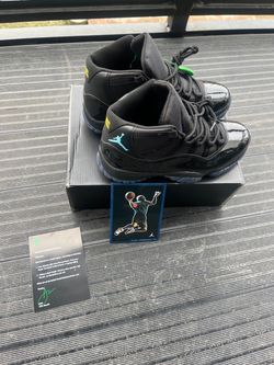 Gamba 11s size 9 in a half