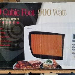 Countertop Microwave (new) 900 Watt