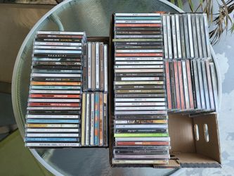 Large Lot of Country Music CDs