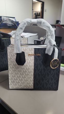 Michael Kors Mercer Medium Two-Tone Logo Crossbody Bag Black Combo 35F4GM9M2B-001